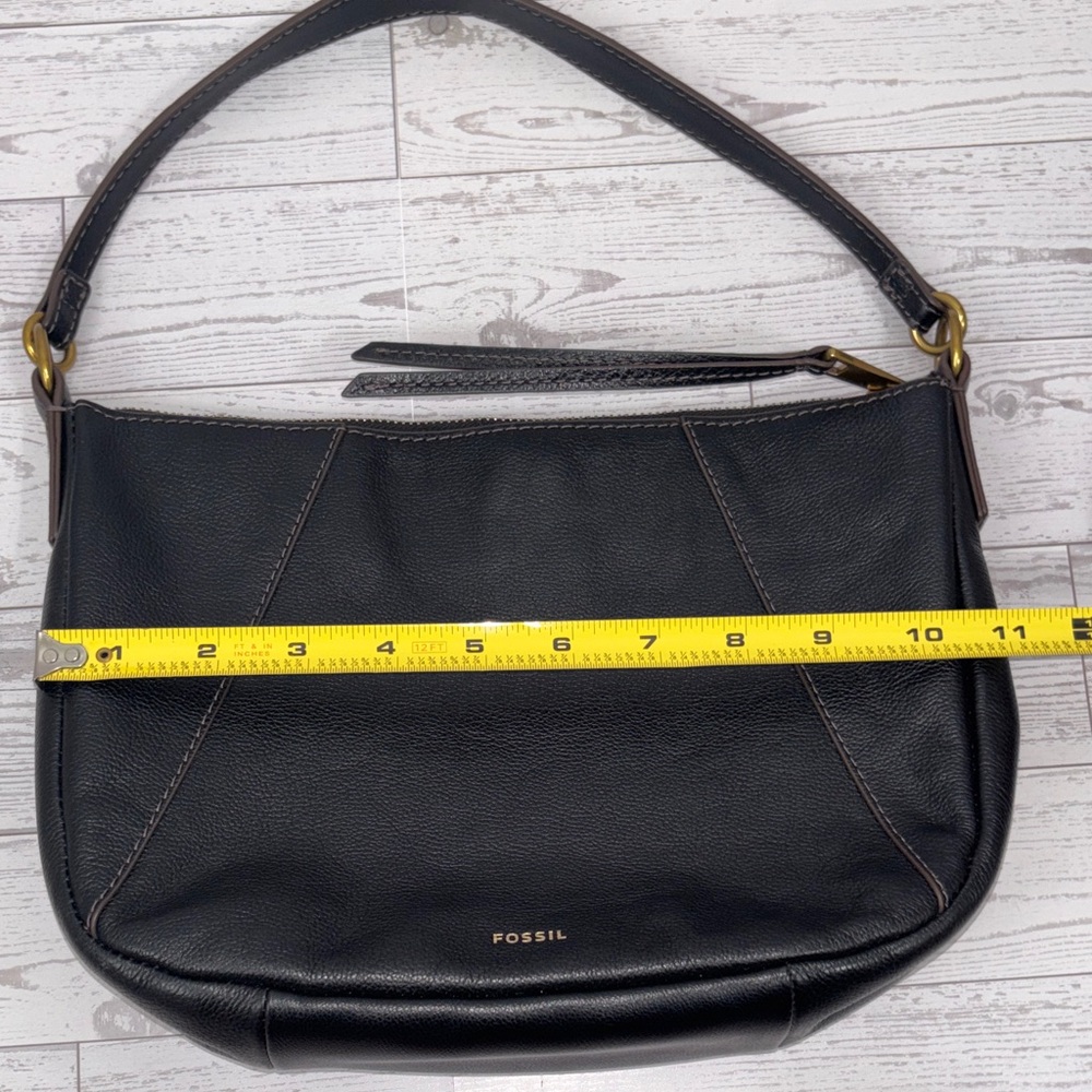 Fossil Black Leather Shoulder Bag - Picture 9 of 11